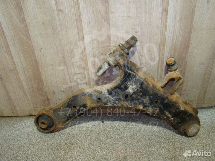 Рычаг передний левый Hyundai Elantra 3 (XD)