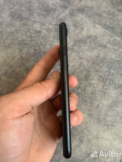 Телефон iPhone 7 128gb