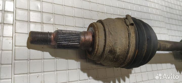 Полуось передняя правая Cadillac Escalade III