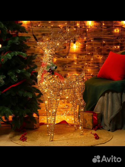 Зодотой новогодний олень 80 см