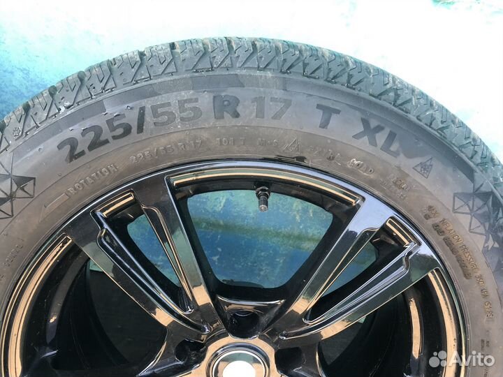 Continental ContiVikingContact 7 225/55 R17 101T