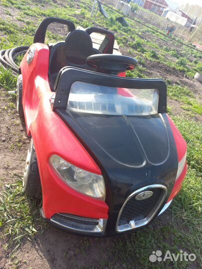 Детский электромобиль