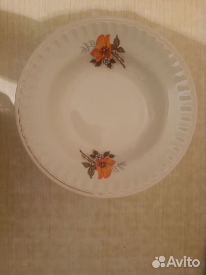 Тарелки полу порционные 6 штук