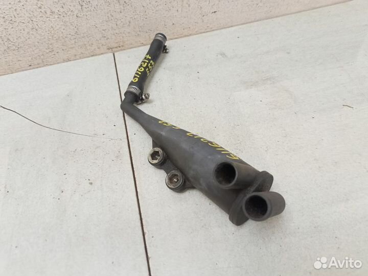 Клапан вентиляции картера