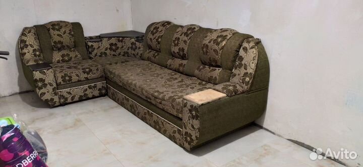 Продаю диван бу