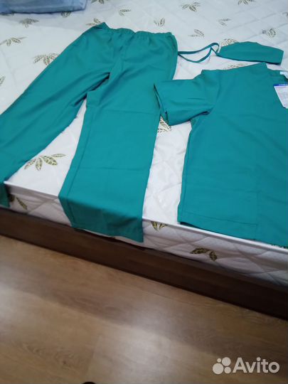 Медицинский мужской костюм