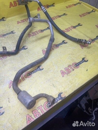 Трубка кондиционера Nissan Elgrand E51 VQ35 2010