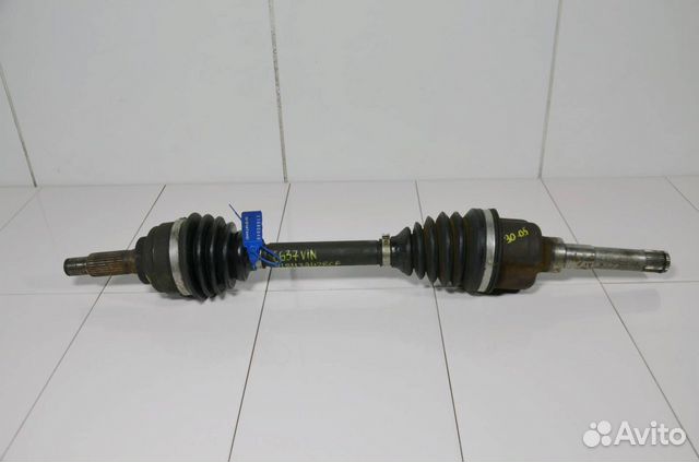 Приводной вал передний левый Ford Maverick 1