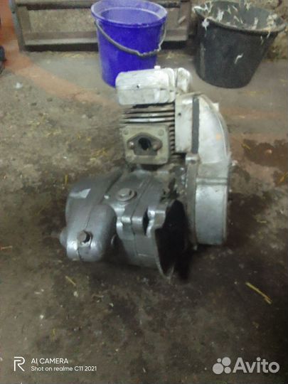 Двигатель от мотороллера муравей 2 м