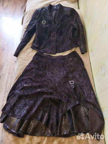 Костюм женский пиджак и юбка 58 размера