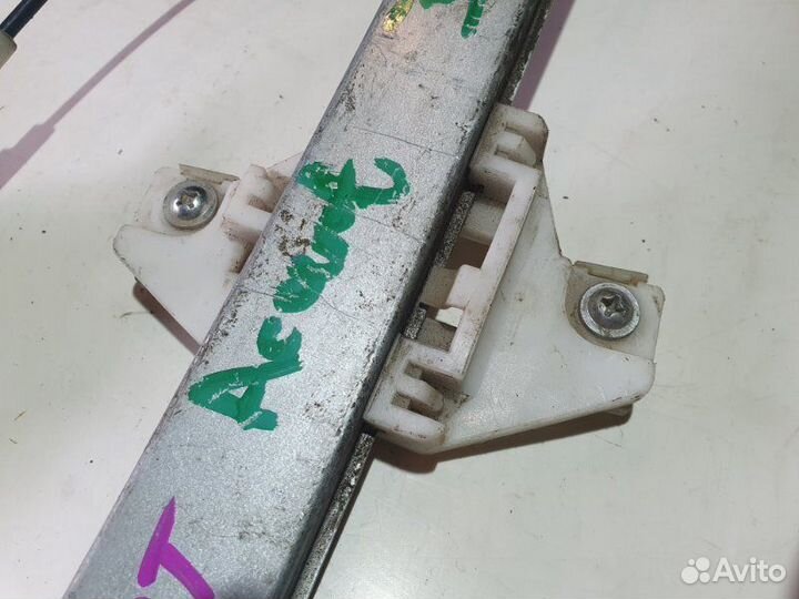 Стеклоподъемник задний правый Hyundai Accent LC