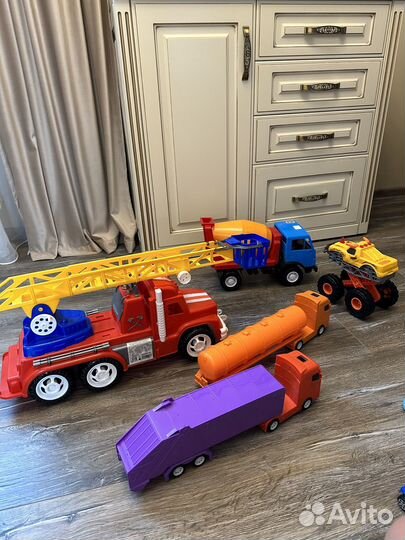 Набор машинок детских, в идеале