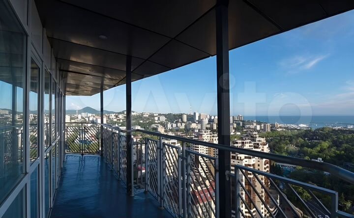 3-к. квартира, 130 м², 17/18 эт.