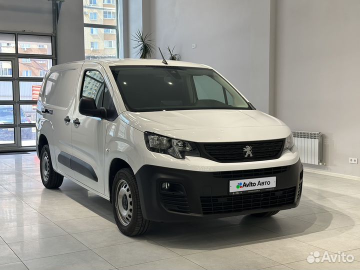 Peugeot Partner цельнометаллический, 2024