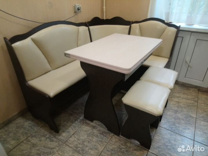 Кухонный уголок