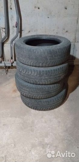 Bridgestone Ice Cruiser 7000 225/65 R17 106T