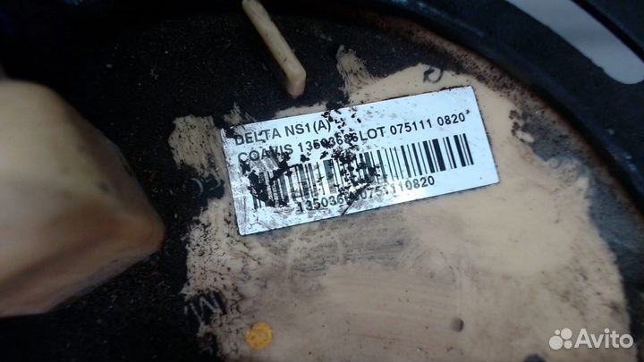 Датчик уровня топлива Opel Astra J, 2011