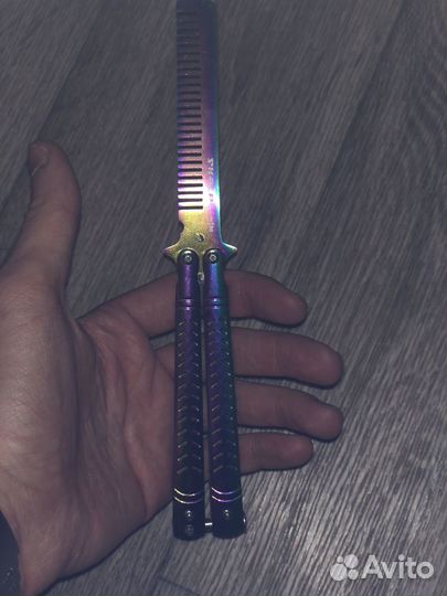 Нож бабочка расческа