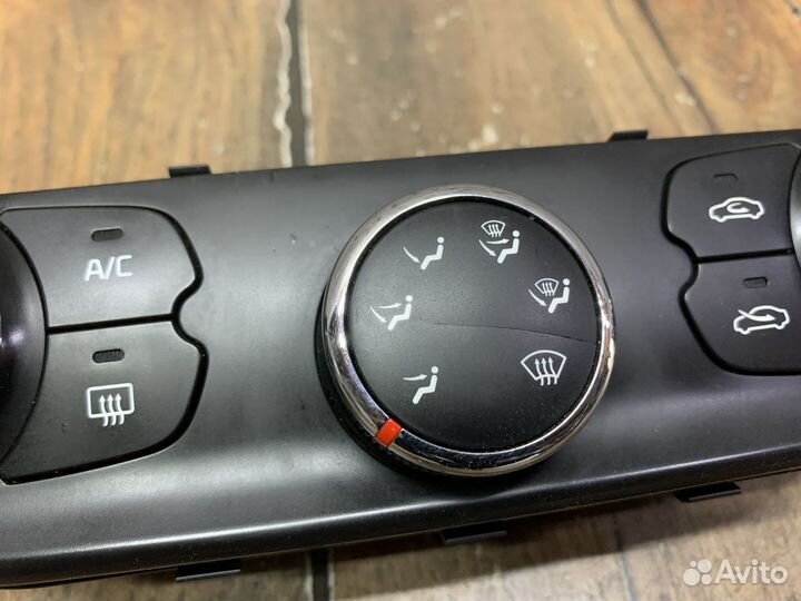 Kia Ceed Блок управления отопителем