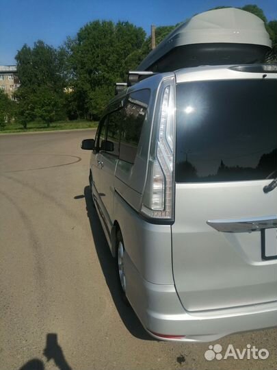 Nissan Serena 2.0 CVT, 2015, 148 300 км