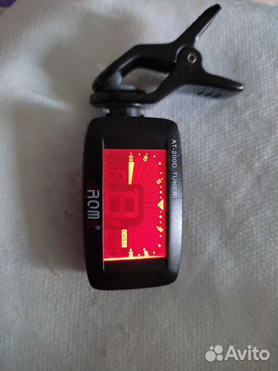 Тюнер для гитары AT - 200D