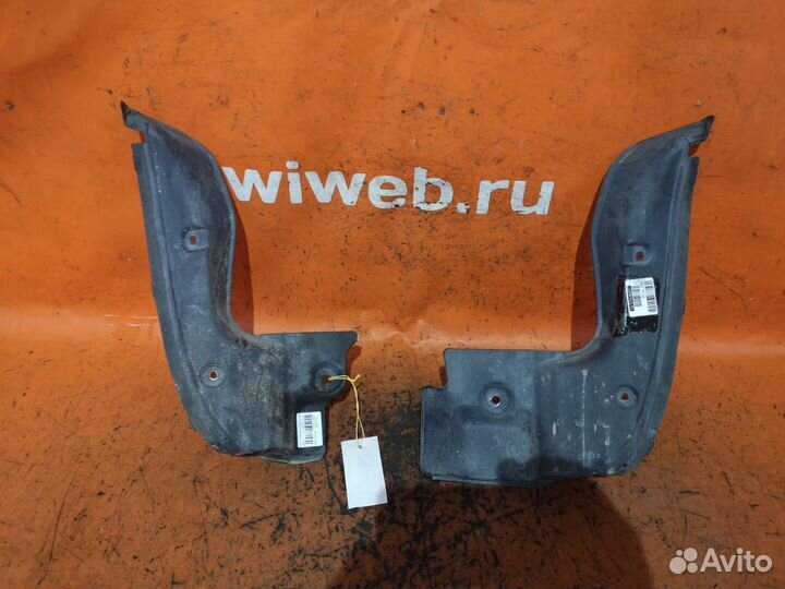 Подкрылок на Toyota Progres JCG10 1JZ-FSE