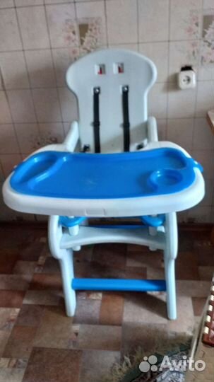 Стульчик для кормления