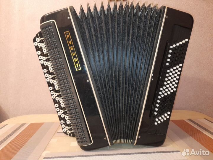 Баян Рубин 7