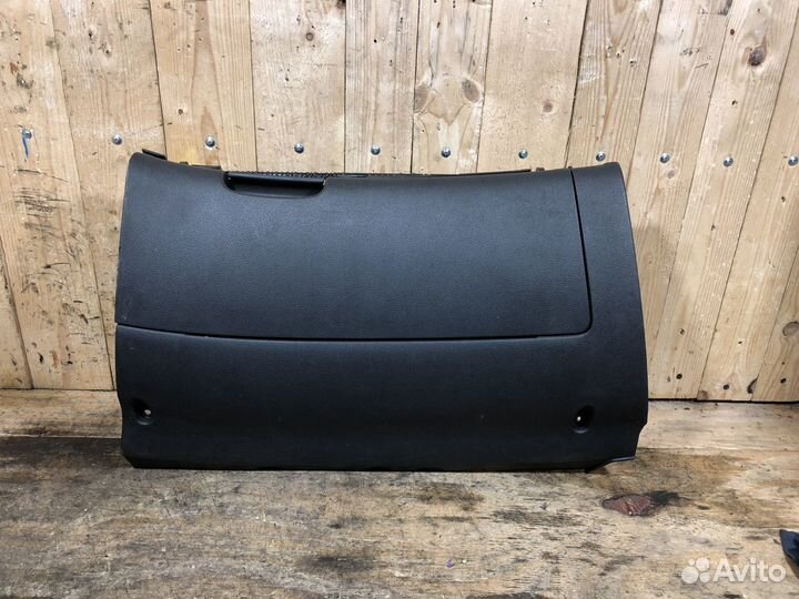 Бардачок Skoda Octavia A5 №2