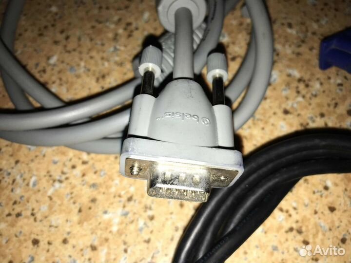 Кабель для монитора VGA