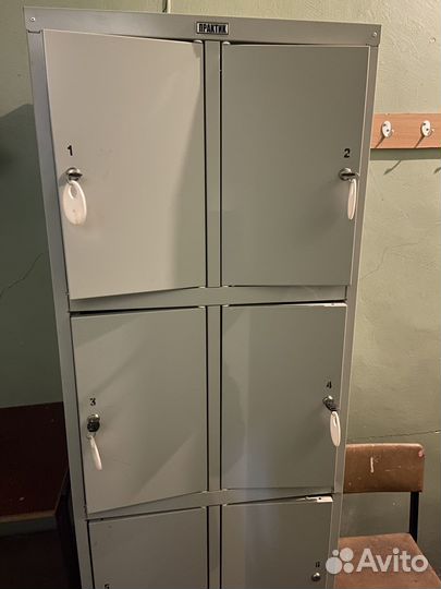 Метал шкаф для вещей