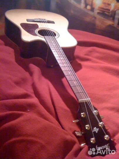 Электроакустическая гитара Ibanez AW10ECE-NT