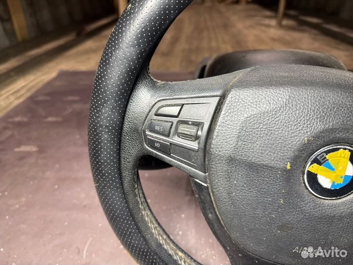 Руль Bmw 5-Series F10 N52B30A 2010