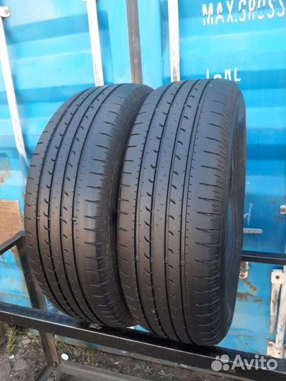 Goodyear EfficientGrip SUV 4x4 215/65 R16 98H