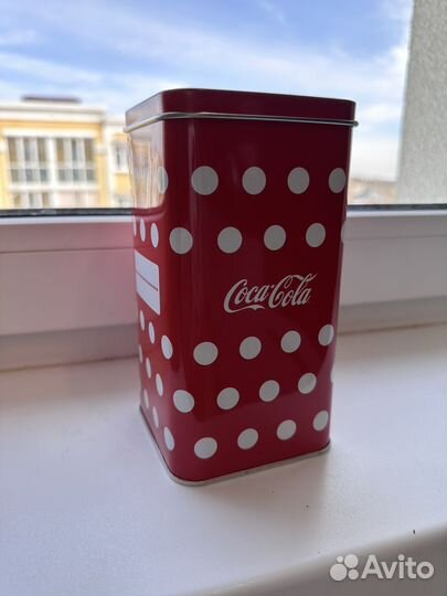 Стаканы, банки Coca- cola