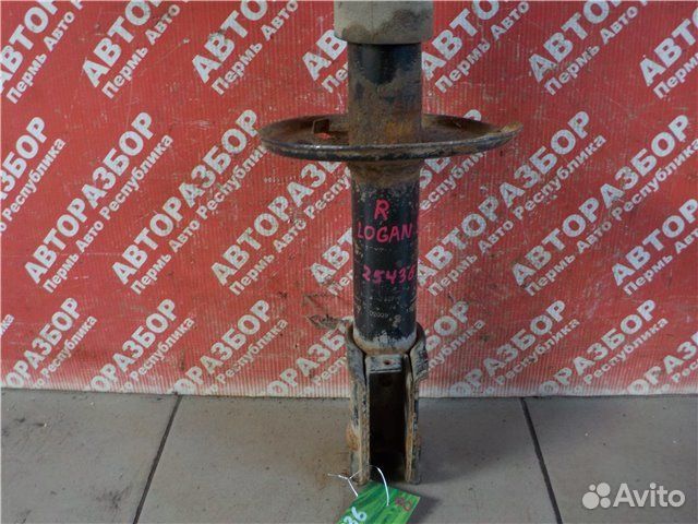 Амортизатор передний правый Renault Logan LS12