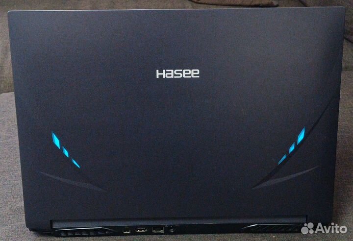 Игровой ноутбук Hasee Z7-TA5NA