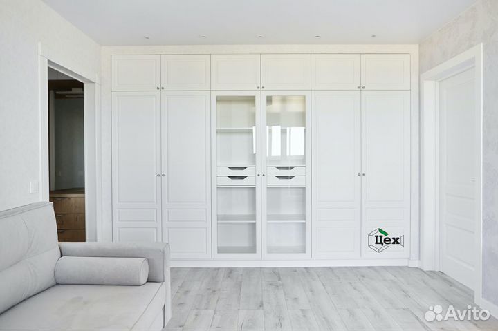 Шкафы и гардеробные на заказ