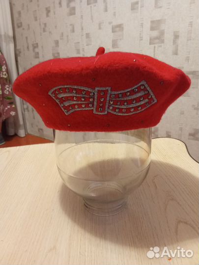 Берет женский зимний