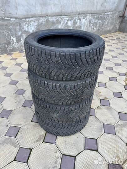 Michelin X-Ice North 4 205/50 R17 56W
