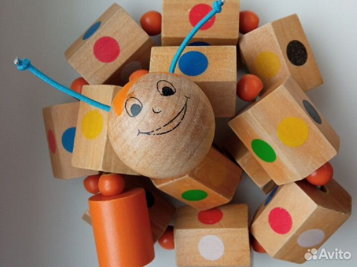 Игрушка неваляшка