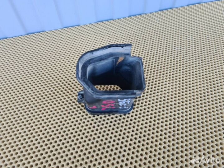 Воздуховод передний левый Infiniti Ex25 Ex35 Ex37