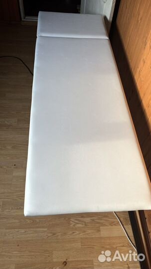 Медкцинская кушетка