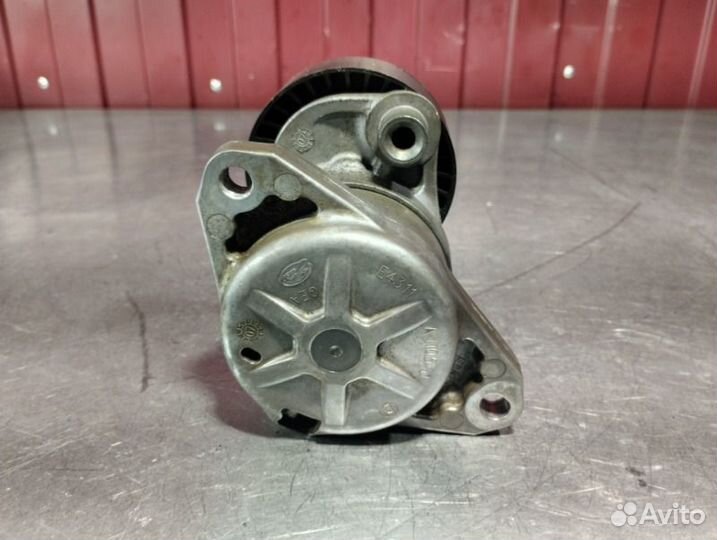 Ролик натяжителя Mercedes C-Class W204 M272 3.0I