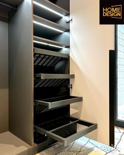 Шкаф распашной с фрезеровкой