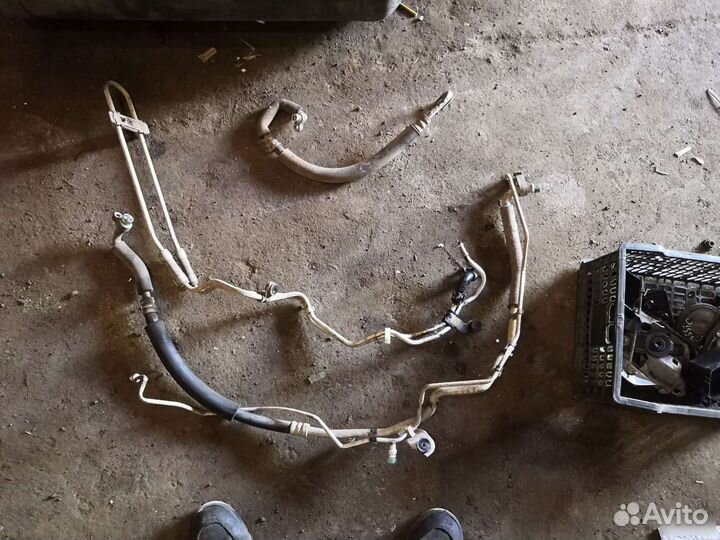 Трубки кондиционера Nissan almera classic 1.6