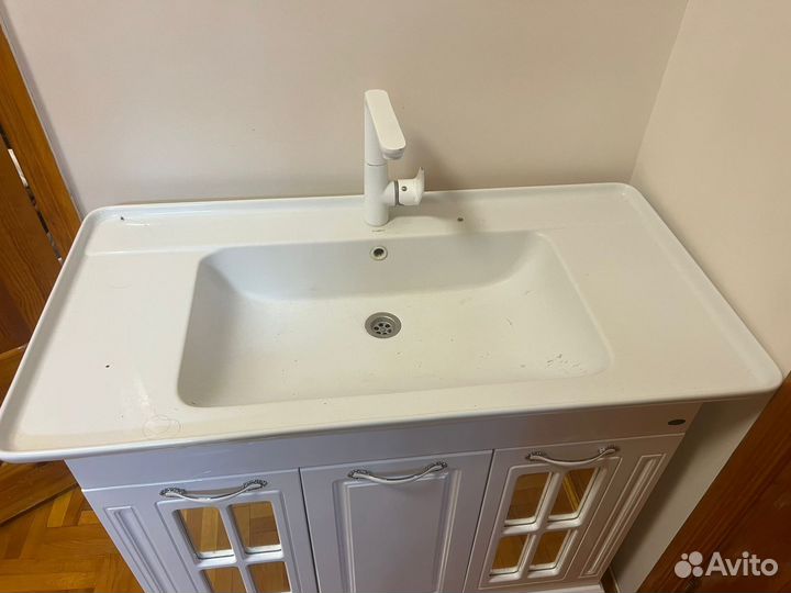 Тумба для ванной с зеркалом