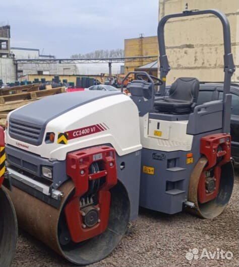 Дорожный каток Dynapac CC1300C, 2023