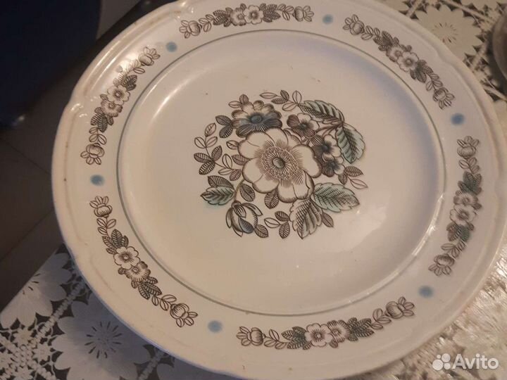 Блюдо большое СССР фаянсовый завод (зиk Koнаково