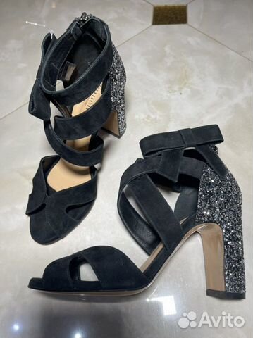 Босоножки новыеminelli